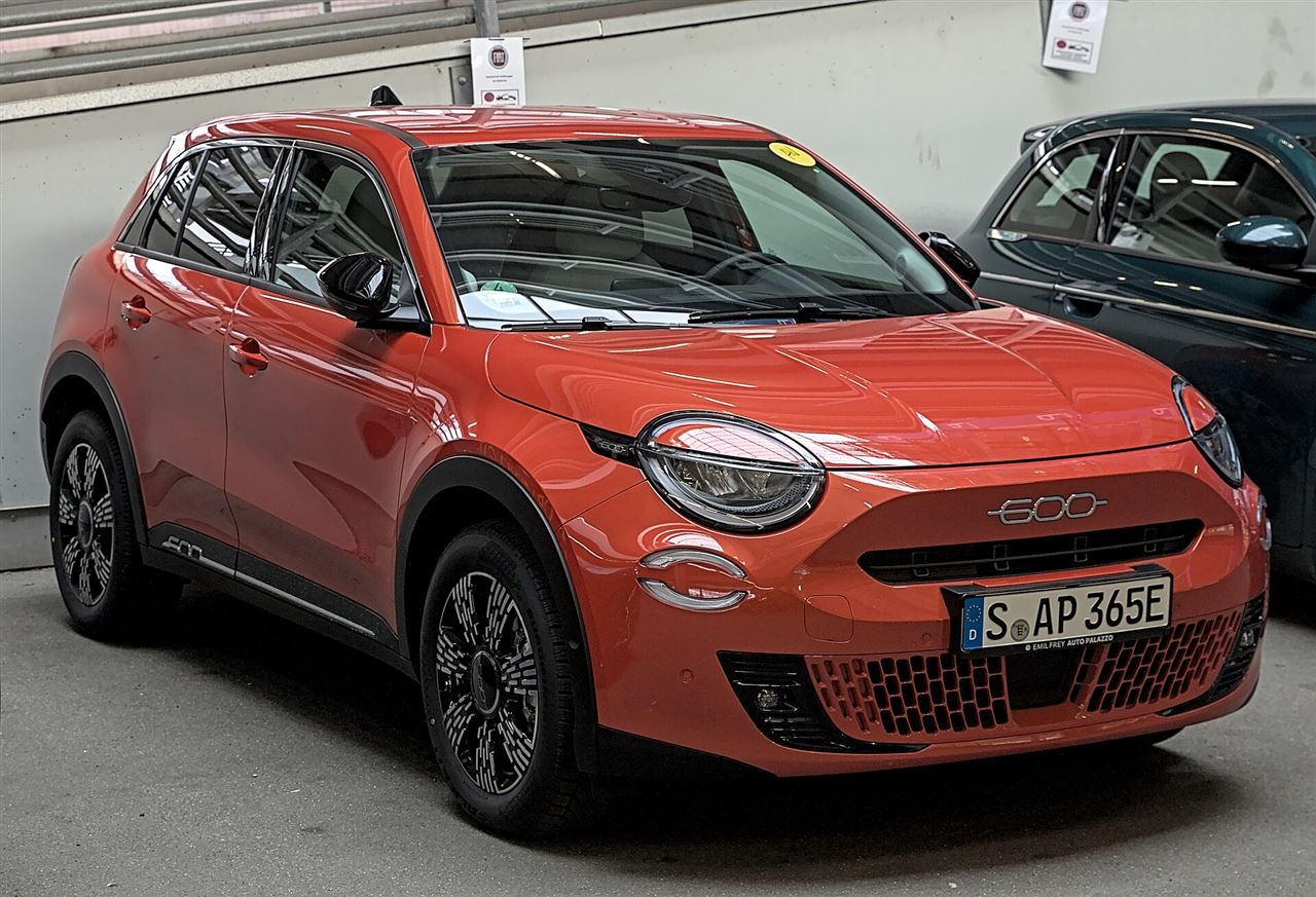 Fiat 600e – La Prima — photo 4 : Fiat 600e 1X7A1764