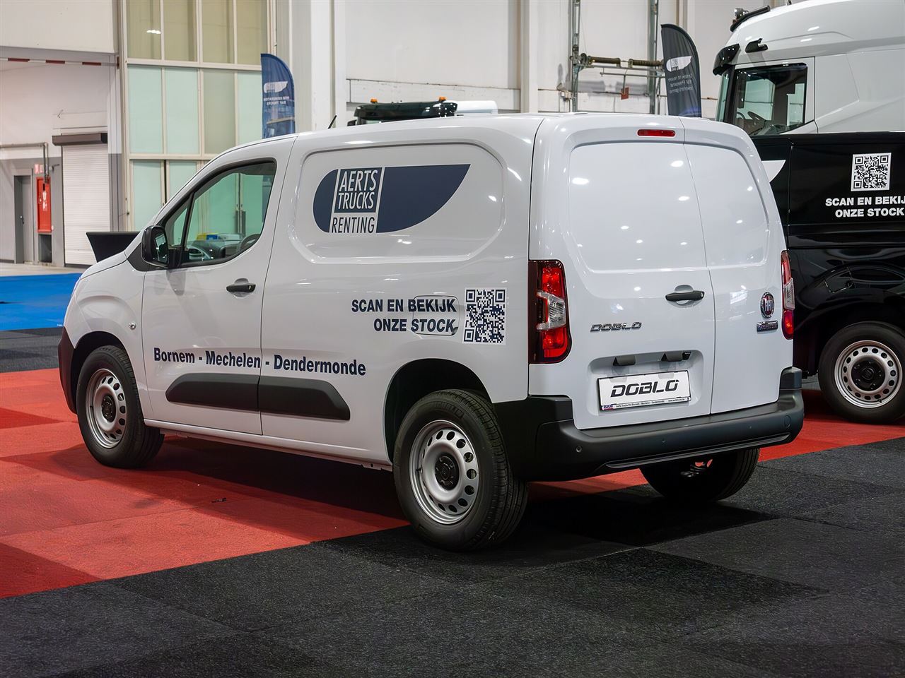 Fiat DOBLÒ COMBI – 7 places – STYLE+ BVA — photo 3 : Fiat Doblo, BAS 24, Brussels (P1170399-RR)