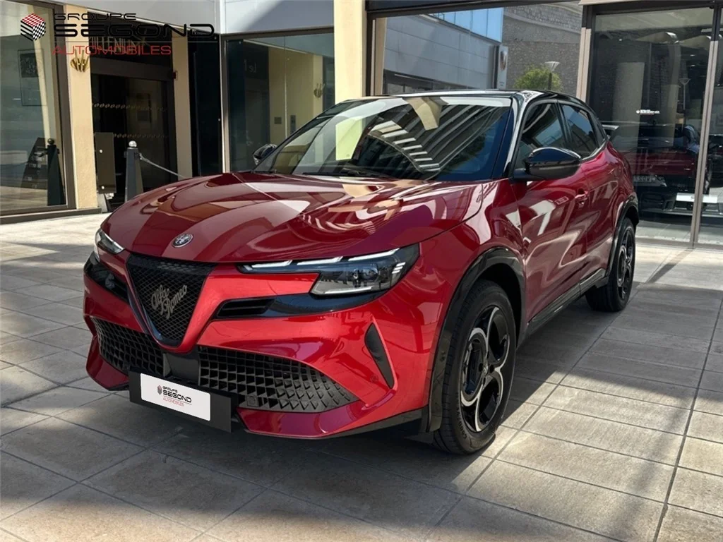 Alfa Romeo Junior Ibrida 145 ch au Maroc