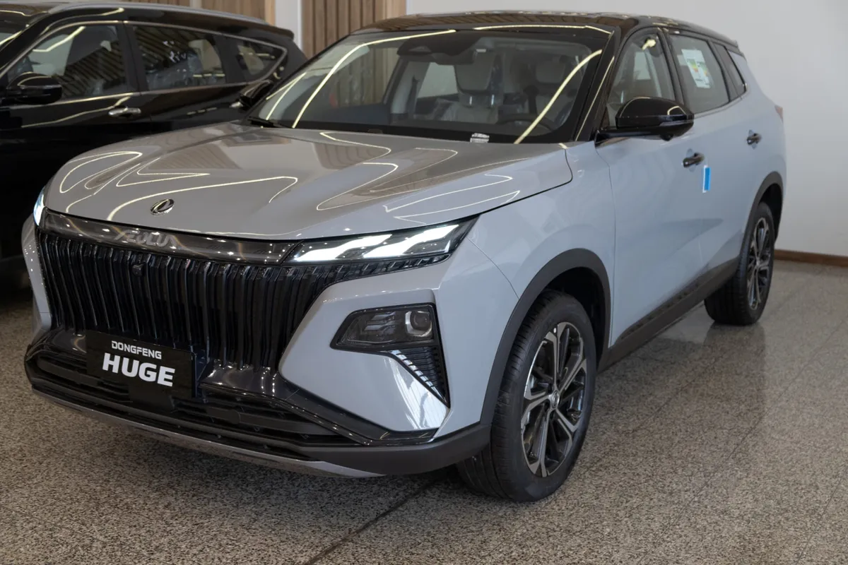 Dongfeng Huge Hybride 245 ch au Maroc